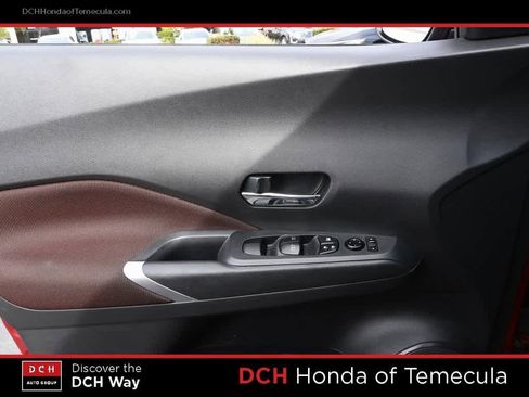 Used 2023 Nissan Kicks SR image 16