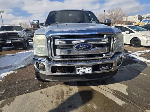 Used 2012 Ford F250 Lariat w/ Lariat Ultimate Pkg image 2