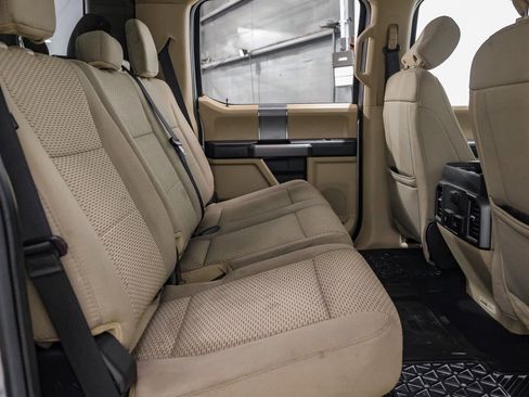 Used 2021 Ford F350 XLT w/ XLT Premium Package image 33