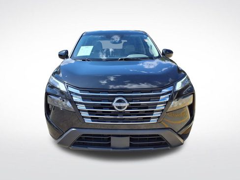 Used 2025 Nissan Rogue SV FWD image 2