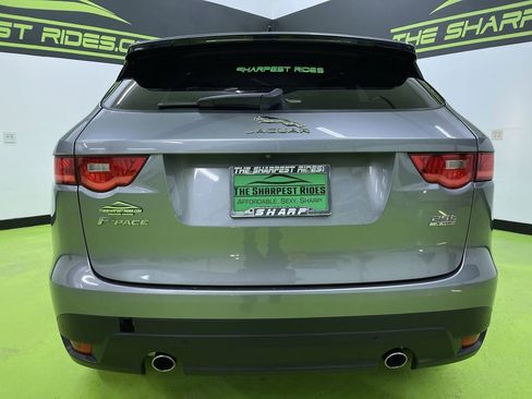 Used 2020 Jaguar F-PACE Checkered Flag image 8