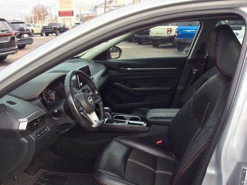Used 2024 Nissan Altima 2.5 SR image 15