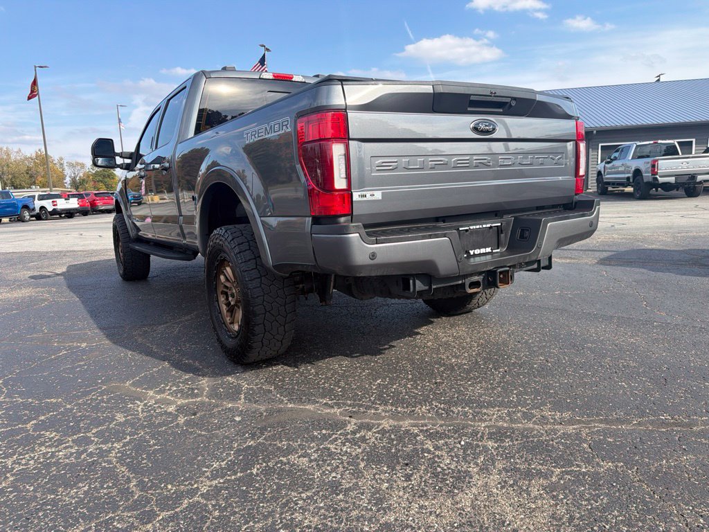 Used 2022 Ford F250 Lariat w/ Tremor Off-Road Package AWD/4WD image 4