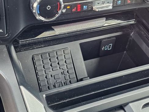 Certified 2024 Ford F250 Lariat w/ Lariat Ultimate Package image 23