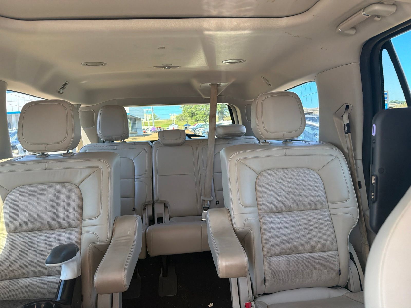 Used 2019 Lincoln Navigator L Reserve w/ Cargo Package AWD/4WD image 22