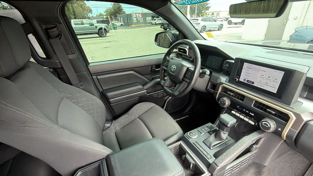 Used 2024 Toyota Tacoma SR5 RWD image 28