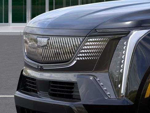 New 2026 Cadillac Escalade IQL Sport 1 w/ LPO, ONYX Package AWD/4WD image 13