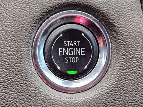 Used 2024 Chevrolet Colorado ZR2 w/ ZR2 Convenience Package III AWD/4WD image 24