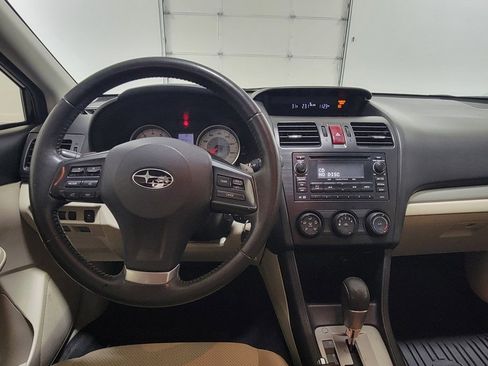 Used 2012 Subaru Impreza 2.0i Premium image 11