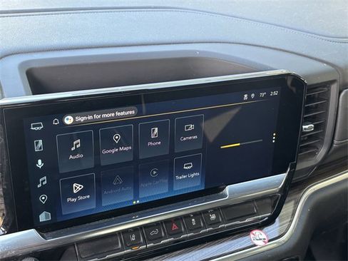 Used 2025 Chevrolet Silverado 2500 LT w/ Convenience Package image 5