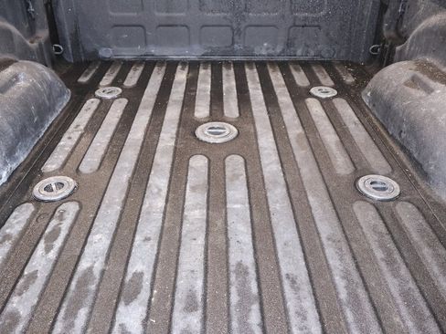 Used 2024 RAM 2500 Tradesman w/ Chrome Appearance Group image 36