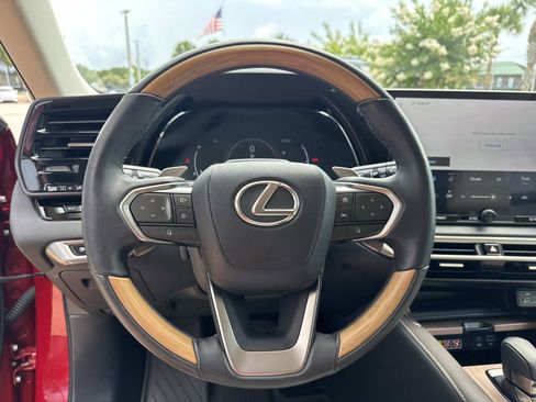 Used 2023 Lexus RX 350 Premium Plus w/ Accessory Package (Z1) AWD/4WD image 26