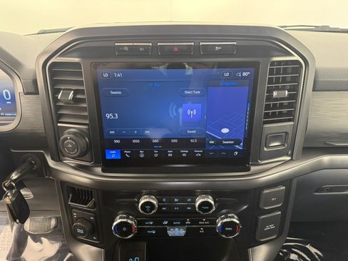 Used 2024 Ford F150 XLT w/ XLT Black Appearance Package AWD/4WD image 18