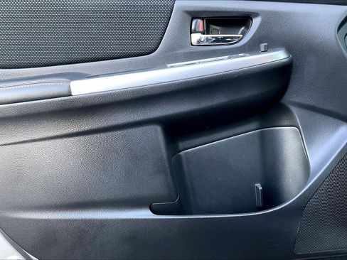 Used 2016 Subaru Crosstrek 2.0i Premium image 15