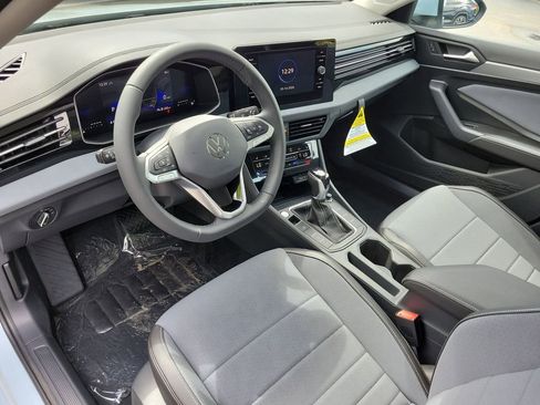 New 2026 Volkswagen Jetta SE image 16