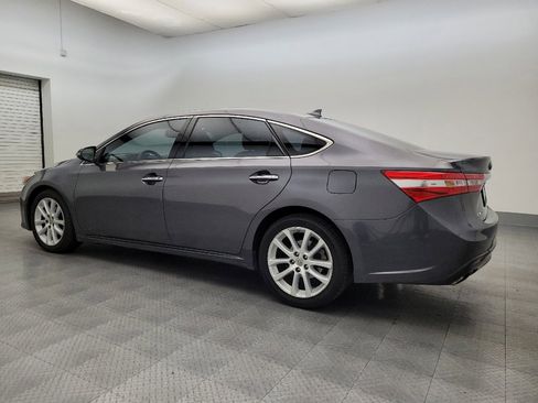 Used 2014 Toyota Avalon Limited image 3