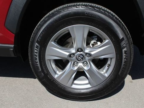 Certified 2023 Toyota RAV4 XLE FWD image 3