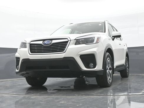 Used 2021 Subaru Forester Premium AWD/4WD image 41