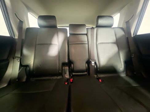 Used 2019 Toyota 4Runner Limited image 32