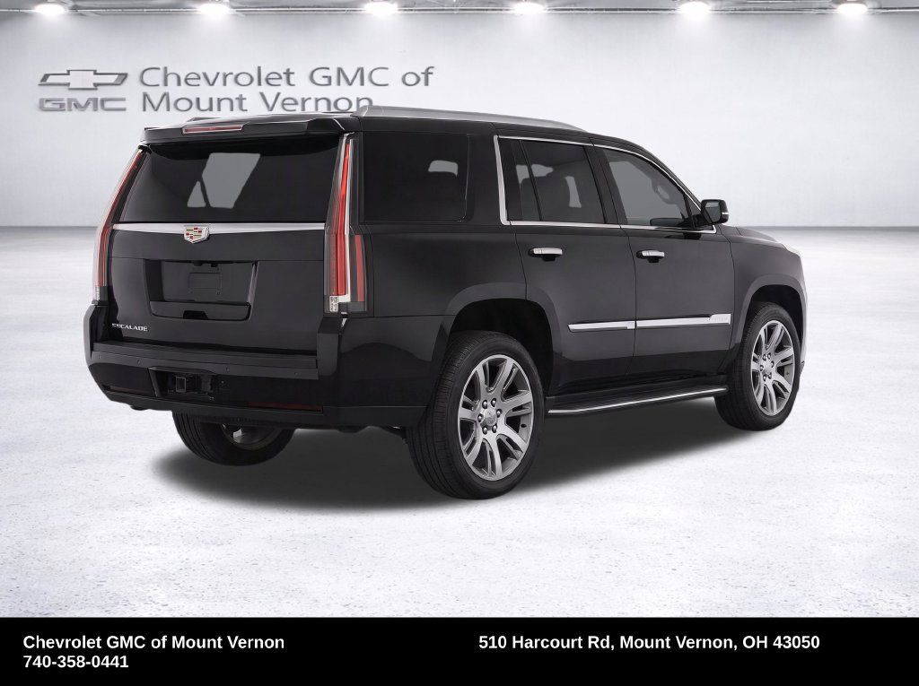 Used 2015 Cadillac Escalade Premium AWD/4WD image 4