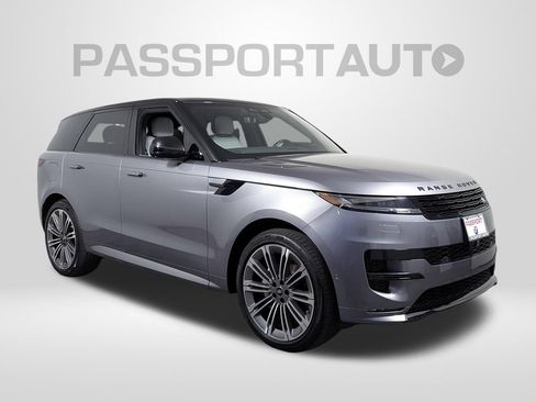 Used 2025 Land Rover Range Rover Sport Dynamic SE AWD/4WD image 9