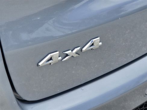 Certified 2024 Jeep Compass Limited w/ Sun and Sound Group image 10