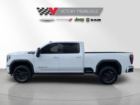Used 2024 GMC Sierra 3500 AT4 w/ AT4 Premium Plus Package image 2