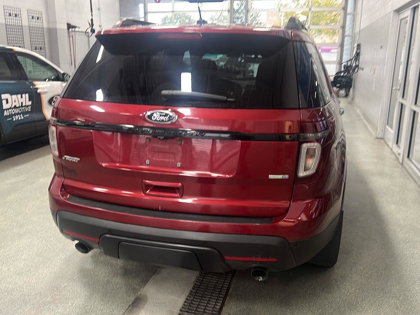Used 2014 Ford Explorer Sport w/ Equipment Group 401A AWD/4WD image 4