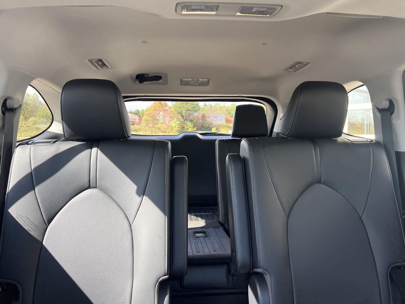 Used 2020 Toyota Highlander Limited AWD/4WD image 22