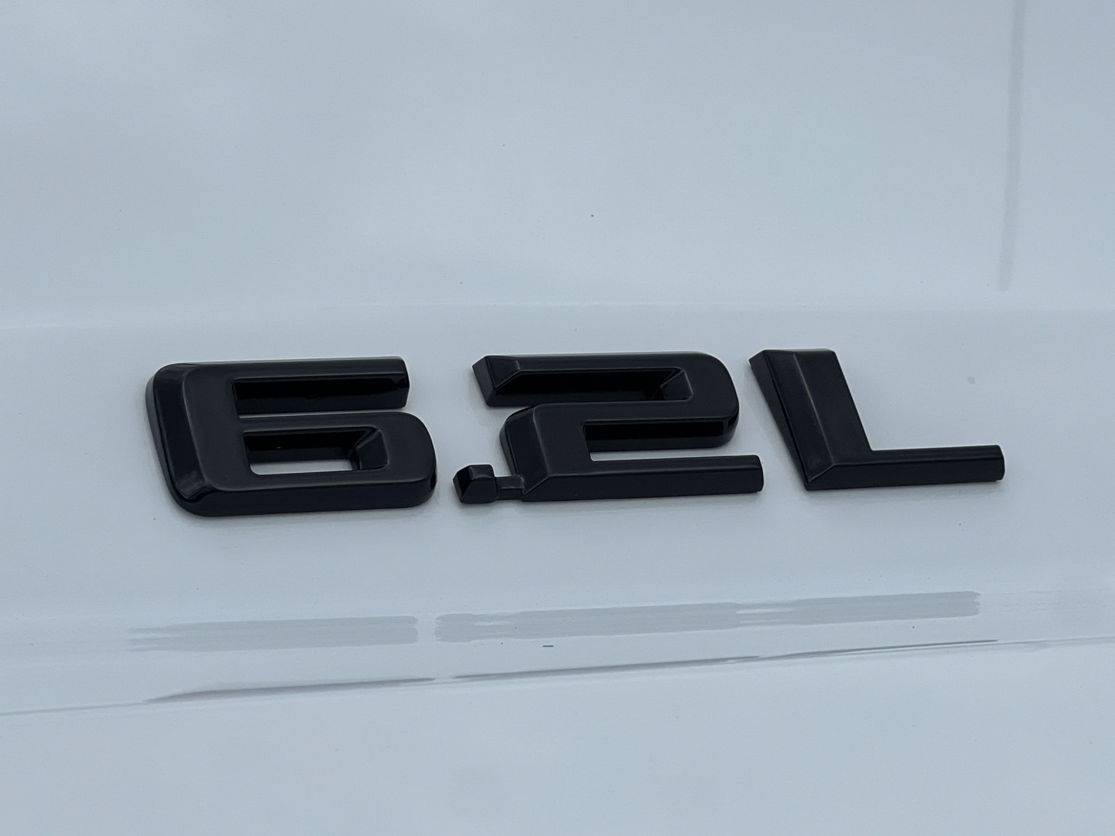 New 2026 Chevrolet Silverado 1500 RST w/ Dark Appearance Package AWD/4WD image 7