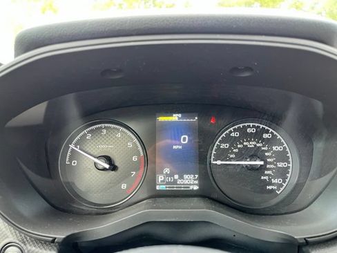 Used 2023 Subaru Forester AWD/4WD image 12