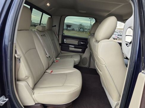 Used 2016 RAM 1500 Laramie w/ Convenience Group image 28