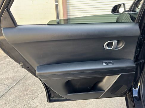 Used 2022 Hyundai Ioniq 5 SE w/ Cargo Package RWD image 37