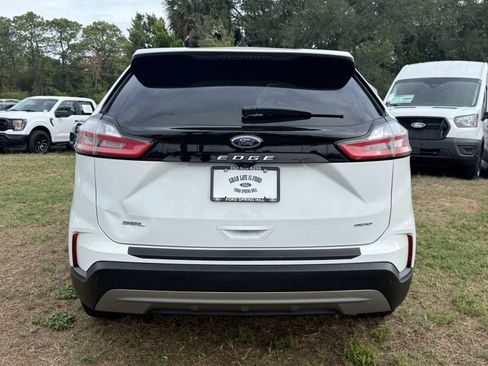 Used 2022 Ford Edge SEL AWD/4WD image 5