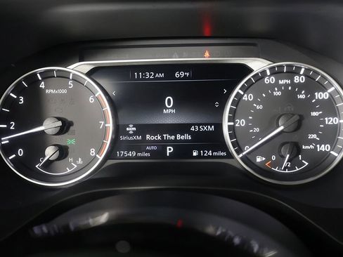 Used 2023 Nissan Rogue SV AWD/4WD image 36