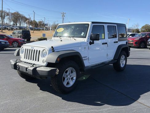 Used 2014 Jeep Wrangler Unlimited Sport w/ Quick Order Package 23S image 3