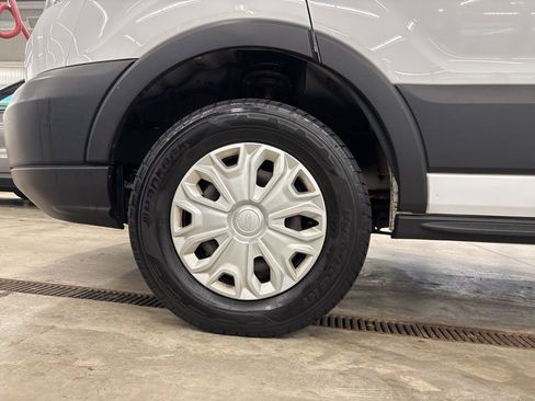 Used 2019 Ford Transit 350 XLT RWD image 27