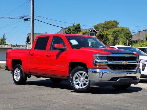 Used 2017 Chevrolet Silverado 1500 LT w/ All Star Edition AWD/4WD image 2