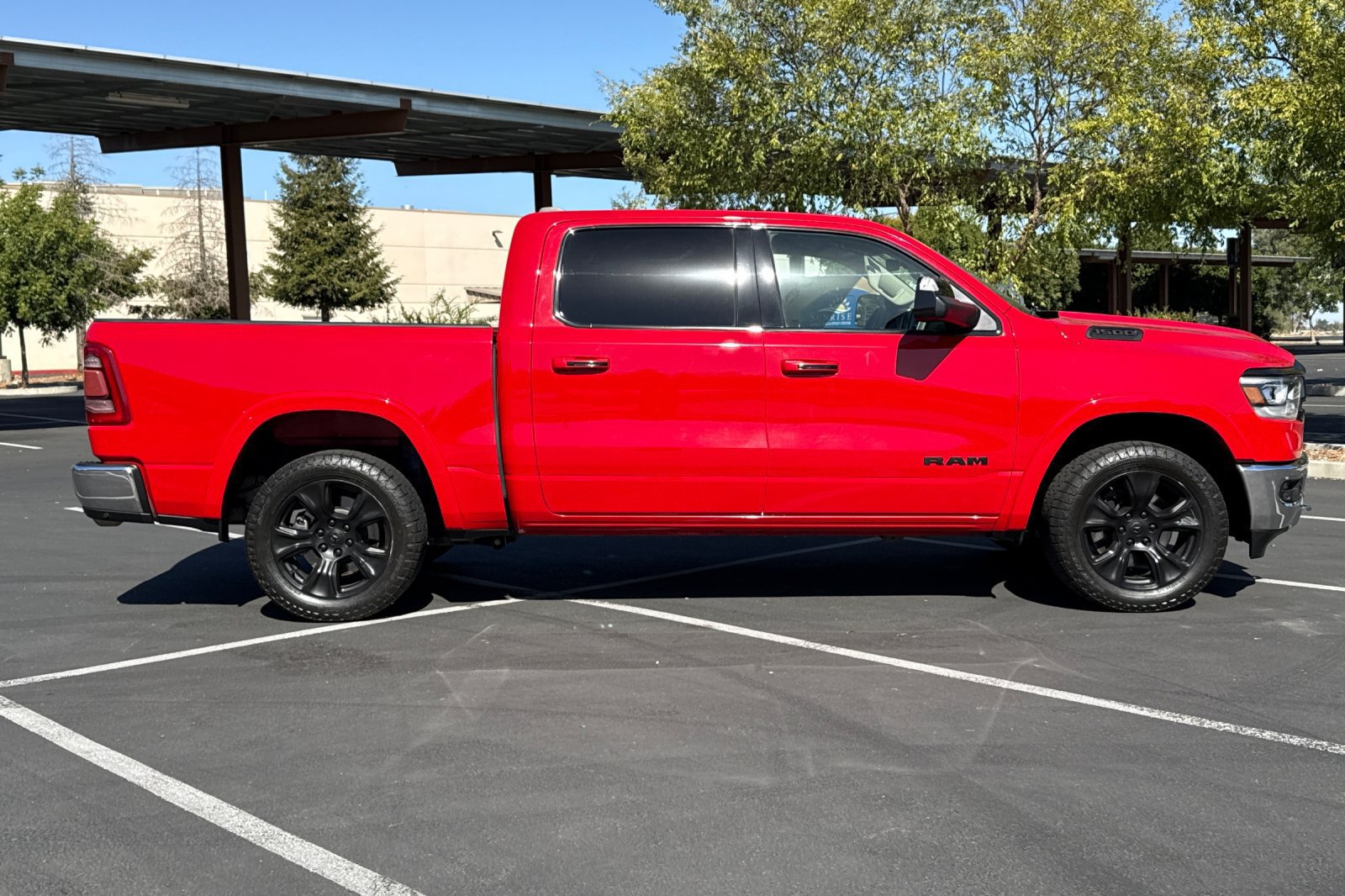 Used 2019 RAM 1500 Laramie RWD image 10