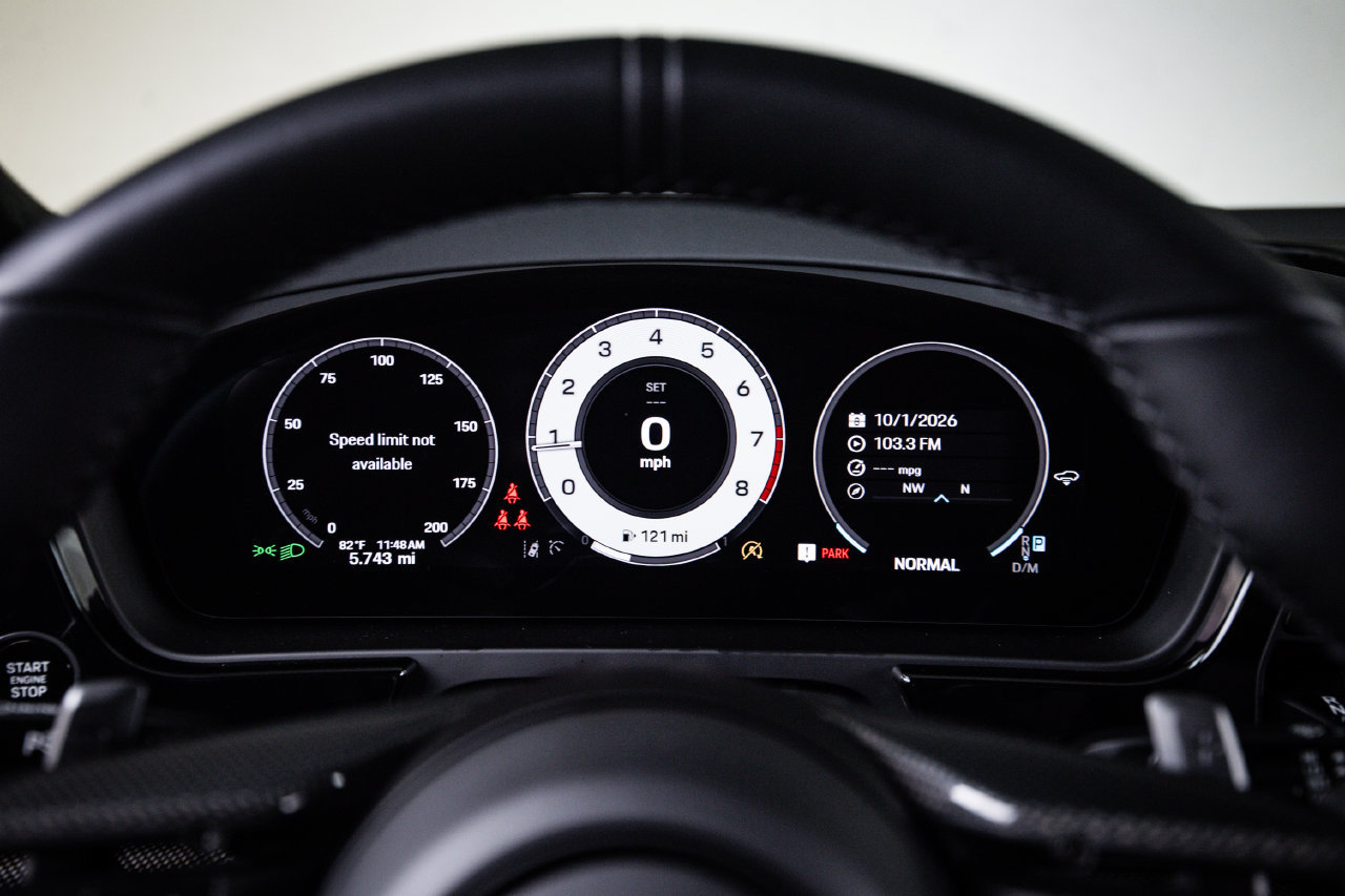 Certified 2026 Porsche Cayenne GTS AWD/4WD image 15
