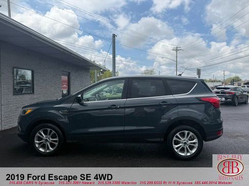 Used 2019 Ford Escape SE AWD/4WD image 16