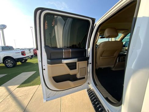 Used 2016 Ford F150 Lariat w/ Equipment Group 501A Mid image 15