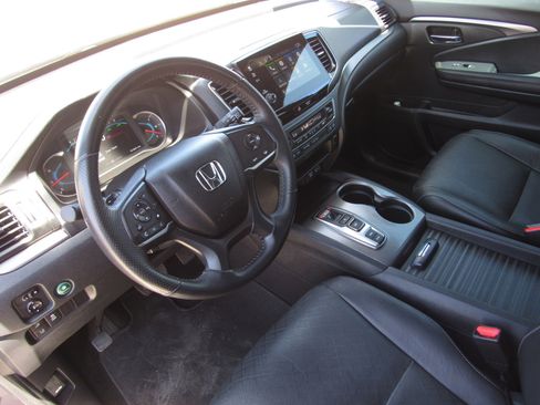 Certified 2020 Honda Passport EX-L image 17