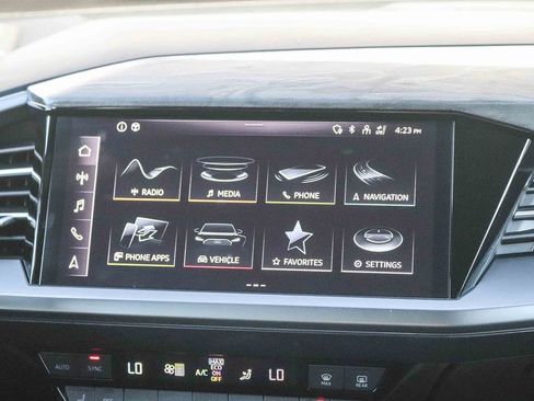 Used 2023 Audi Q4 e-tron Premium Plus RWD image 15