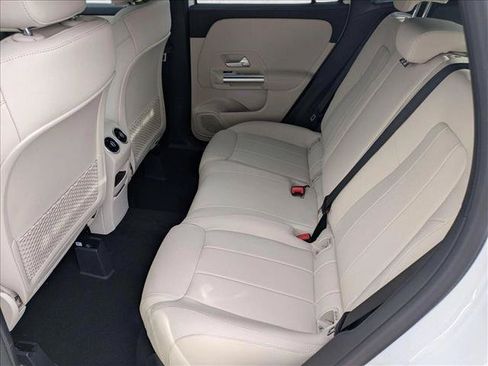 Used 2026 Mercedes-Benz GLA 250 4MATIC image 15