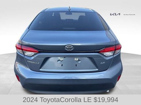 Used 2024 Toyota Corolla LE image 7