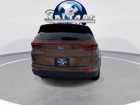 Used 2017 Kia Sportage EX w/ EX Technology Package image 8