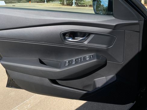 Used 2025 Honda Accord LX image 23