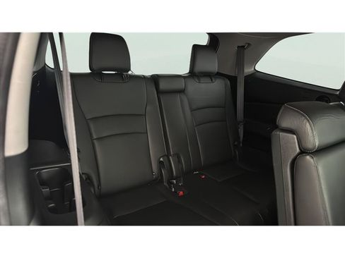 Used 2022 Honda Pilot Special Edition image 16