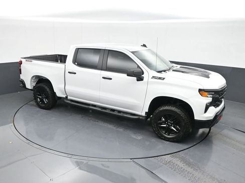 New 2026 Chevrolet Silverado 1500 Custom Trail Boss w/ LPO, Dark Essentials Package AWD/4WD image 57